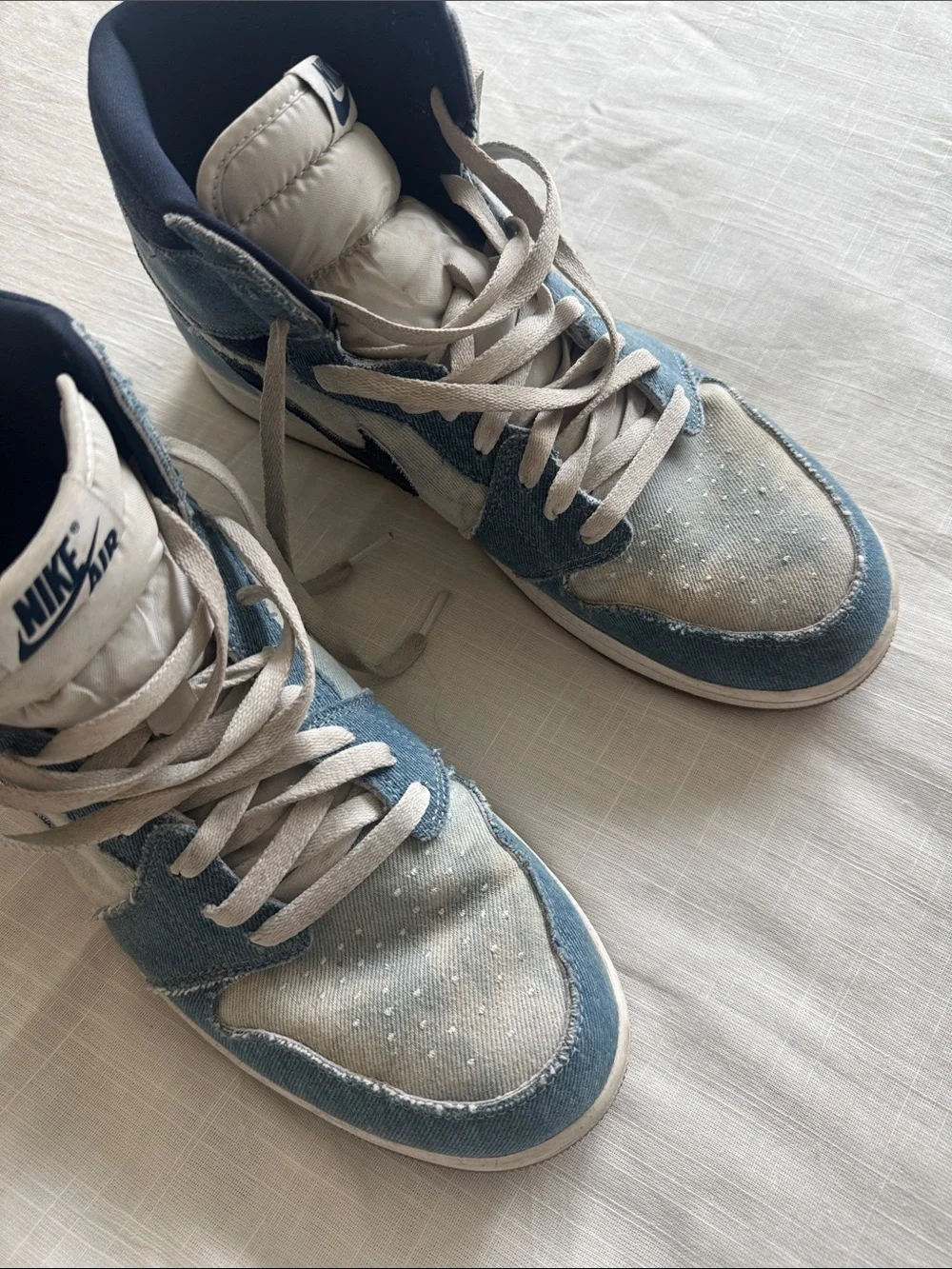 Men’s Jordan 1 Retro OG High Obsidian ‘Denim’ size 13
